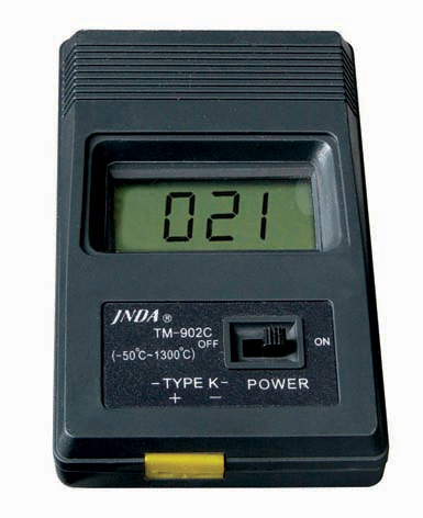 TM902C 数字温度表